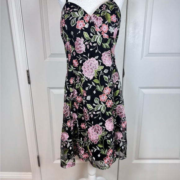Guess Dresses & Skirts - GUESS Black Embroidered Floral Fit & Flare Cocktail Party Dress Size 14